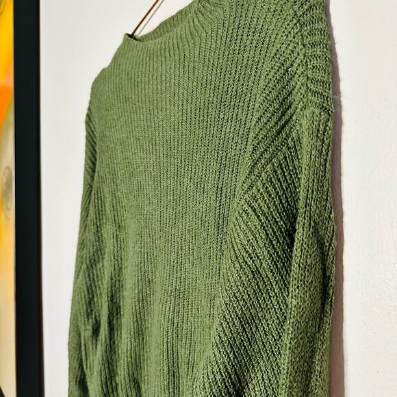 BB Dakota x Steve Madden Sochi Mossy Green Balloon Sleeve Sweater Size L - Picture 3 of 10